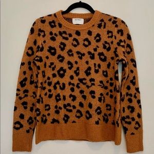 Old Navy Crew Neck Leopard Print Sweater